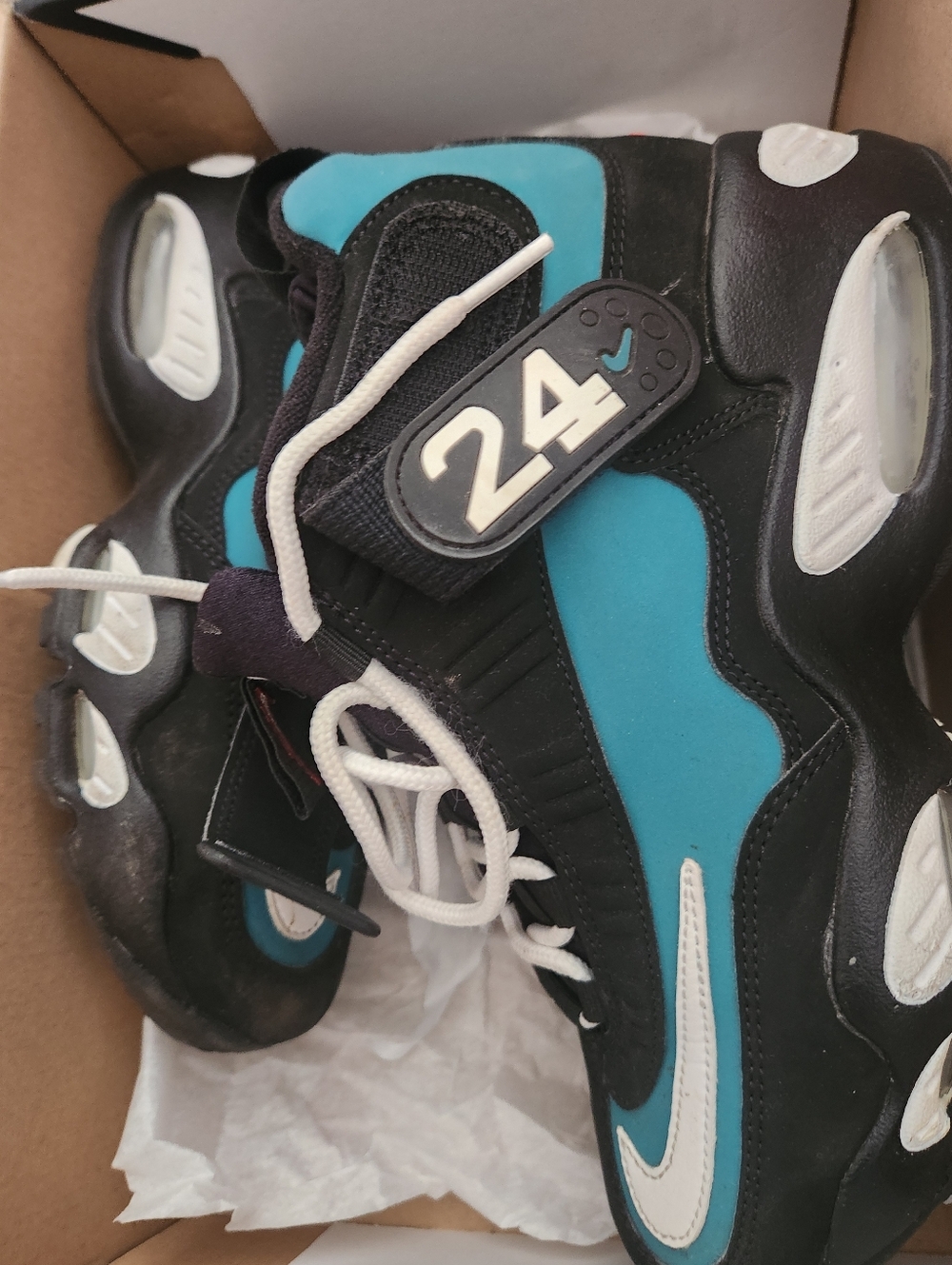 Nike Black Teal White Retro Basketball Sneakers